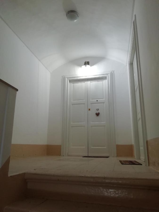 I Due Campanili Apartment Alberobello Bagian luar foto